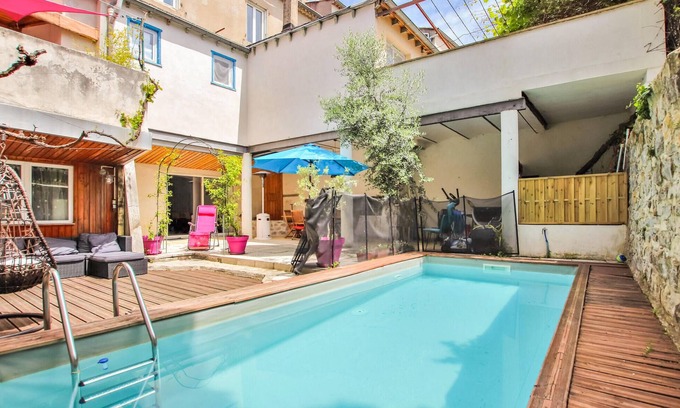 Villeneuve-de-Berg House | Lovely home in Villeneuve de Berg