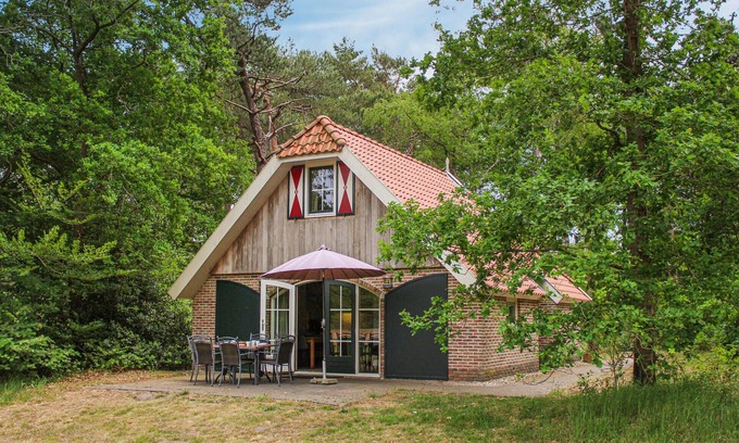 De Bult House | Lovely home in Steenwijk - De Bult