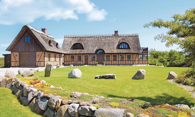 Sydlangeland House | Lovely home in Bagenkop with sauna
