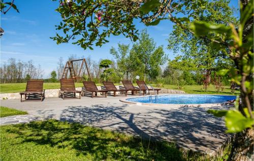Bosiljevo House | Lovely Home In Bosiljevo With Kitchen