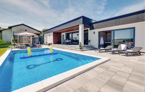 Sveti Ivan Zelina House | Lovely Home In Dubovec Bisaski