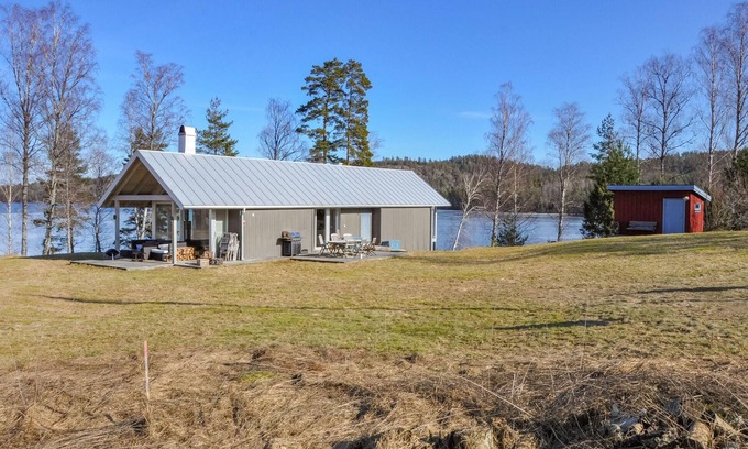 Gustavsfors House | Lovely home in Gustavsfors with sauna