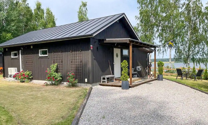 Heby House | Lovely home in Heby with WiFi