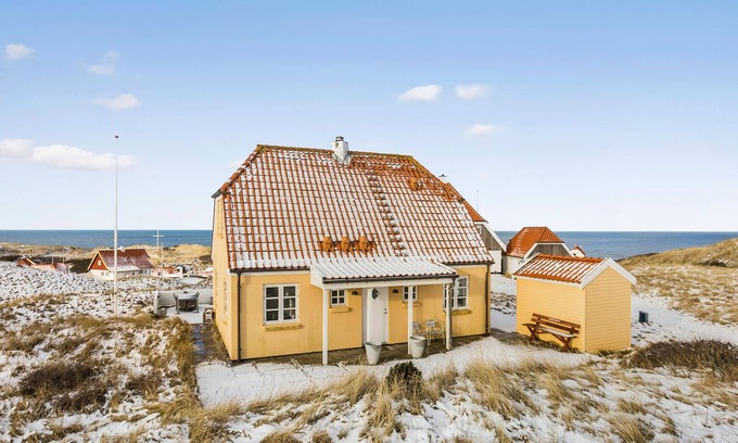 Lonstrup House | Lovely home in Hjørring with sauna