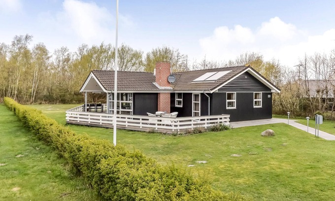 Ristinge House | Lovely home in Humble with sauna