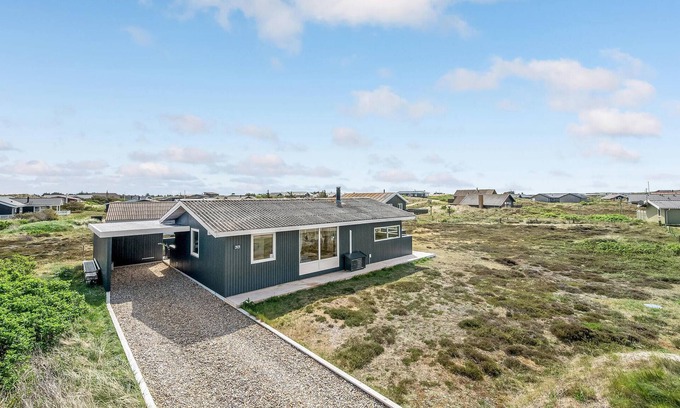 Bjerregard Strand House | Lovely home in Hvide Sande with sauna