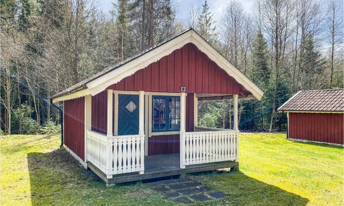 Unnaryd House | Lovely Home In Jälluntofta With Sauna