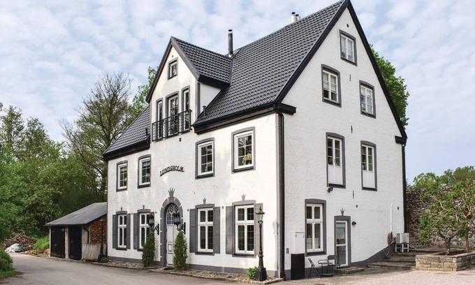 Klippan House | Lovely home in Klippan with sauna