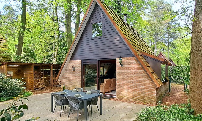 Rekem House | Lovely home in Rekem-Lanaken with WiFi