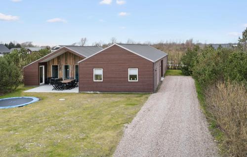 Skjern House | Lovely Home In Skjern With Sauna