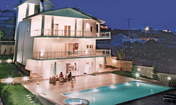 Theologos House | Lovely home in Theologos