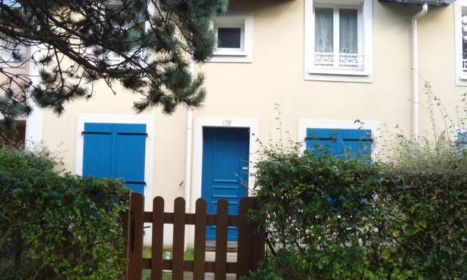 Cabourg Cottage | Lovely house close to the beach and all amenities.