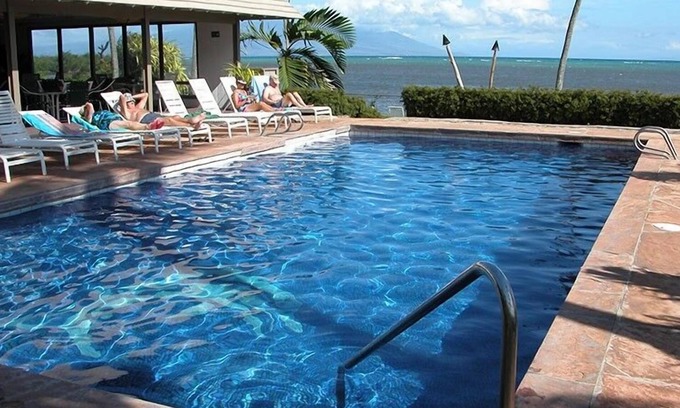 Ualapue Condo | Lovely Oceanfront Tropical Home w/Shared Pool, Free WiFi, Water Views, Lanai