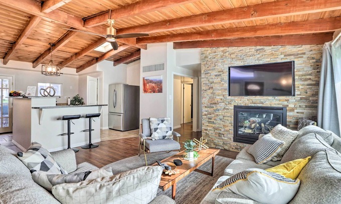 Toquerville House | Lovely Toquerville Home w/ Private Hot Tub!