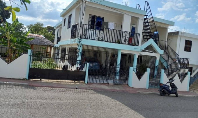 San Ignacio de Sabaneta Condo | Lovely Tropical 2-Bedroom Apartment w/parking