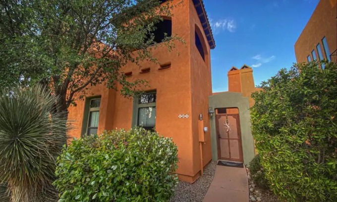 Tumacacori Condo | Lovely two bedroom condo- Pool, spa, and gym.