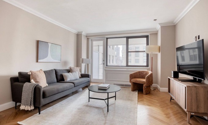 Upper East Side Apartment | Lovely UES 1BR w/Doorman & Gym, nr Whole Foods, by Blueground