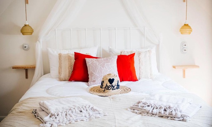 Moulins-la-Marche House | Loveroom Du Perche : maison avec balnéo