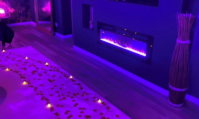 Port-sur-Saone Apartment | Lovers' Night ❤️Le golden cocoon ❤️Love room ❤️