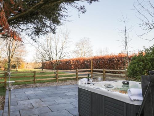 Broadwas House | Lower Tundridge Cottage