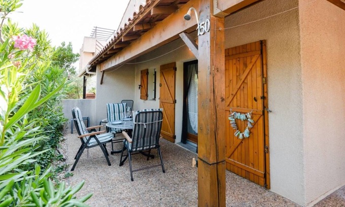 Les Ayguades House | LS150 Air-conditioned 2-room+mezzanine house with collective swimming pool+Wifi