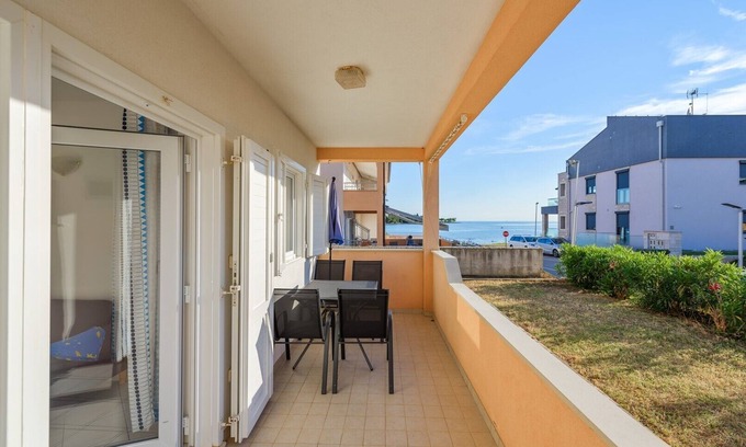 Lovrecica Apartment | LUCREZIA house with apartments/SOFIA APARTMENT