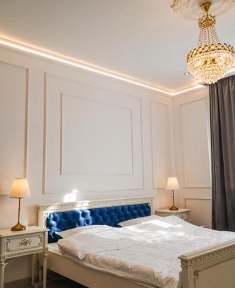 Sector 4 Apartment | Ludovic Luxury Suite