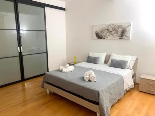 Nuova Gibellina Apartment | LuminArt