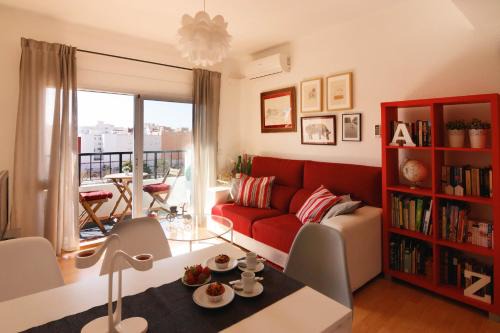 Jesus Apartment | LUMINOSO. COMODO. ACOGEDOR. WIFI. Junto a AVE