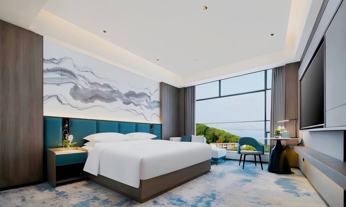 Dong Hu Lake House | luojiashanbingguan