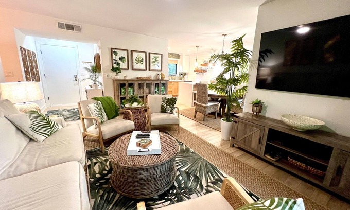 Seabrook Island Villa | Lush Tropical Paradise near beach