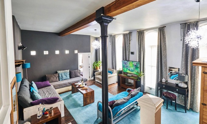 Manchester City Centre Apartment | Lushpads Three Bedroom Northern Quarter Apartment City Centre Manchester