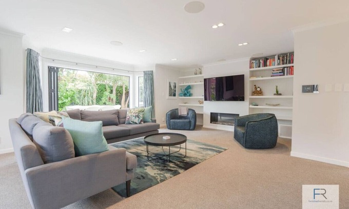 St. Heliers House | Lux Living St Heliers