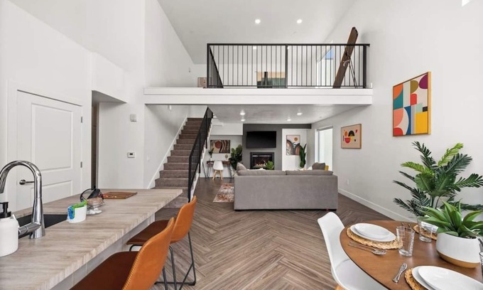 Downtown Salt Lake City Apartment | LUX Penthouse Oasis-Heart of SLC
