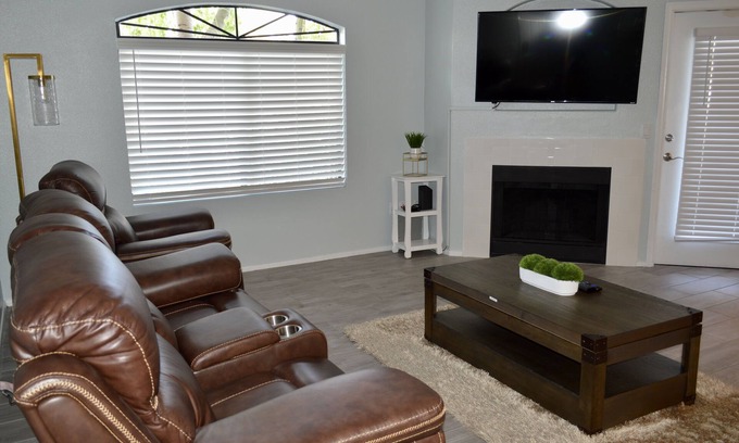 North Scottsdale Condo | Luxe 2 King Bedroom 2 Bathroom ensuite condo with topnotch resort amenities