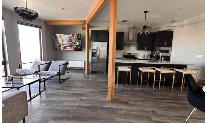 Five Points Apartment | Luxe 2BR condo in Denver's Rino Art District