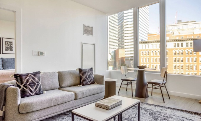 Chinatown Apartment | Luxe Downtown/Financial District 1BR w/W/D & Gym, by Blueground