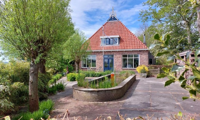 Akkrum Apartment | Luxe gastenverblijf in het hart van Friesland
