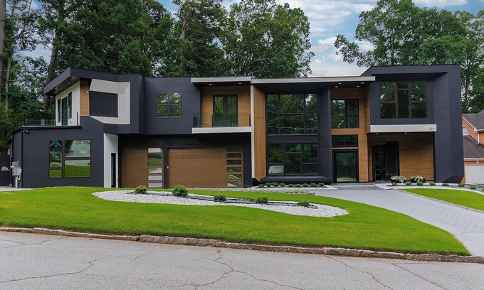 Atlanta House | LUXE Living/10,000+sqft/Mins to DT Atlanta!