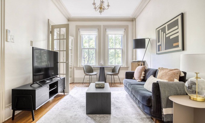 Logan Circle Apartment | Luxe Logan Circle 1BR w/W/D, close to U Street, Metro, by Blueground