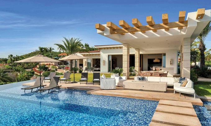 San Jose del Cabo Villa | Luxe Seaside Palmilla Estate | Private Staff+ Pool