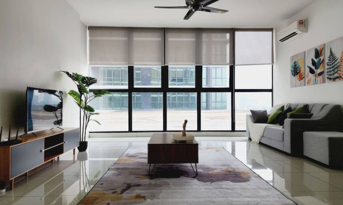 Petaling Jaya Condo | Luxstay Atria Sofo Suites Apartments