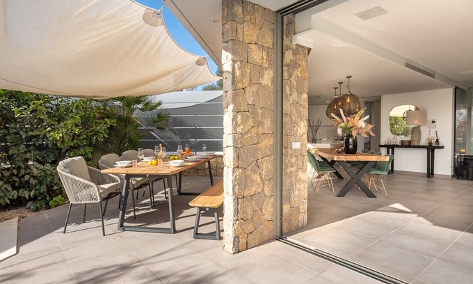 Cap Martinet Villa | Luxurious Ibiza Villa | Villa Ses.