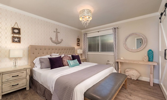 Capistrano Beach House | Luxurious 3-bed/2-bath Coastal Modern Beach Cottage-AC, Walk to Beach!