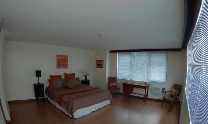 Kaunlaran Condo | Luxurious 4 Bedroom Condo