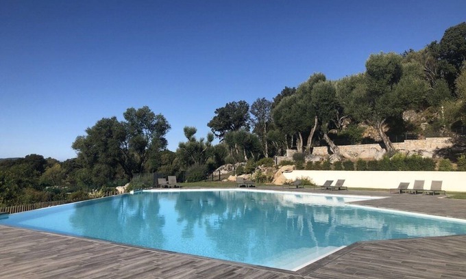 Porto-Vecchio Apartment | Luxurious apartment 5 minutes from the center of Porto-Vecchio with swimming pool and terraces