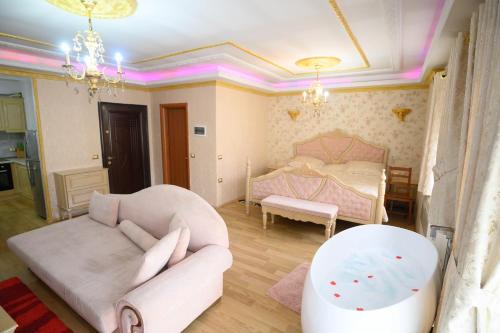Pogradec Apartment | Luxurious Apartment Lake View Pogradec