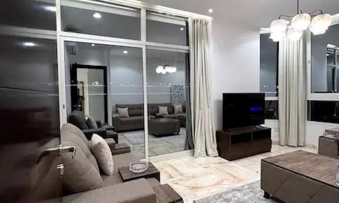 Ash Shati Apartment | Luxurious Apartment Sea View شقة فارهة على البحر