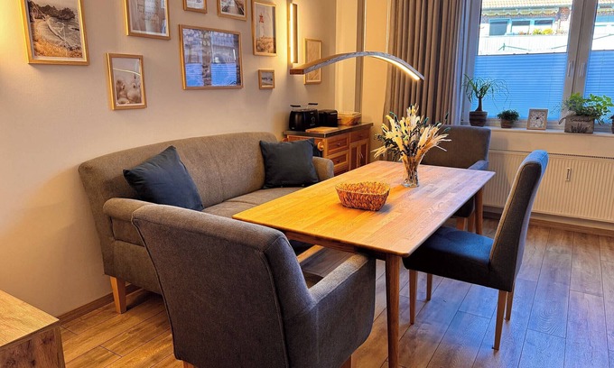 Sythen Apartment | Luxurious Chris 2 vacation apartment - Stylish comfort with a lovely ambience