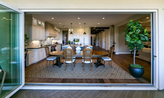 Castro Valley House | Luxurious Country Golf Club Estate w/ 180° Views